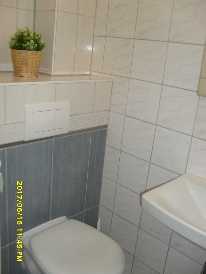Hotel Fortuna Senec Exterior foto